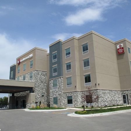 Best Western Plus Mcpherson Exterior photo